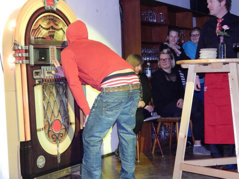 Tanzshow 2016 mit der verhexten Musikbox