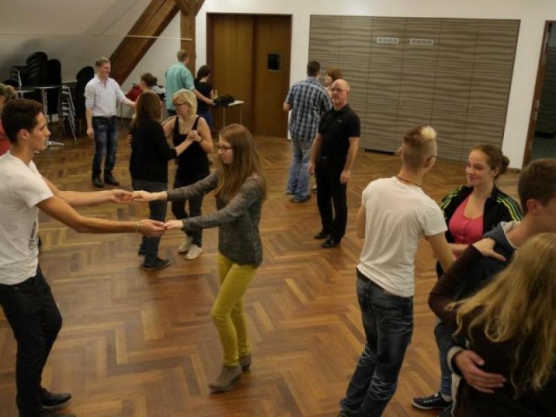 Schüler- und Jugendtanzkurs