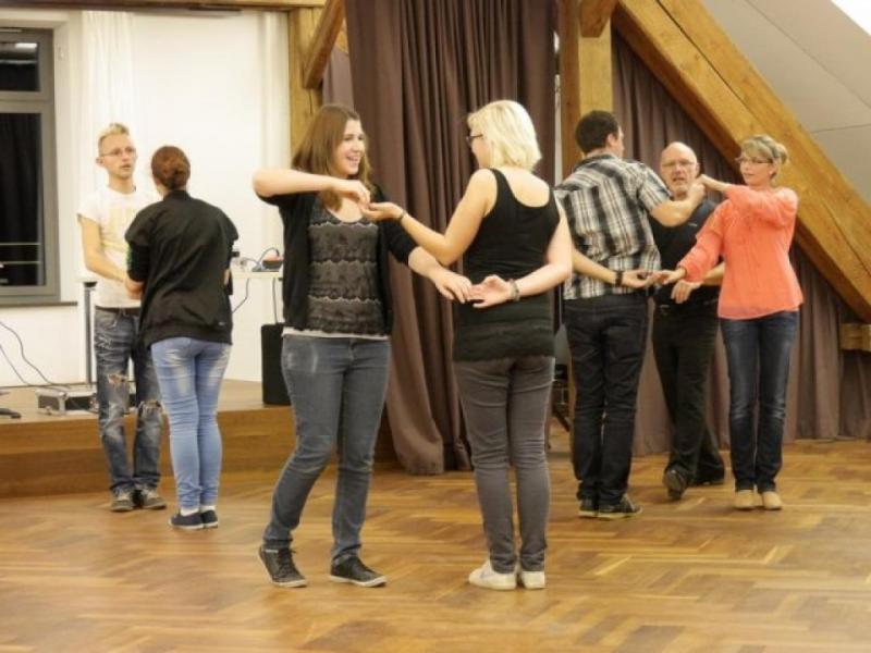 Schüler- und Jugendtanzkurs