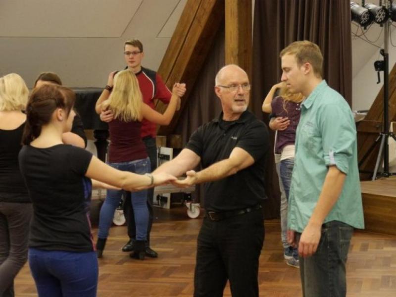 Schüler- und Jugendtanzkurs